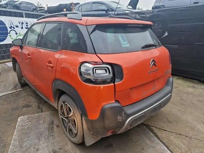 Esquina de parachoques izquierda detrás Citroen C3 Aircross