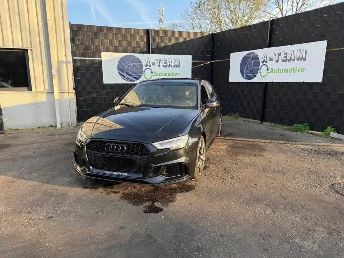 Cinturón de seguridad izquierda detrás Audi RS3