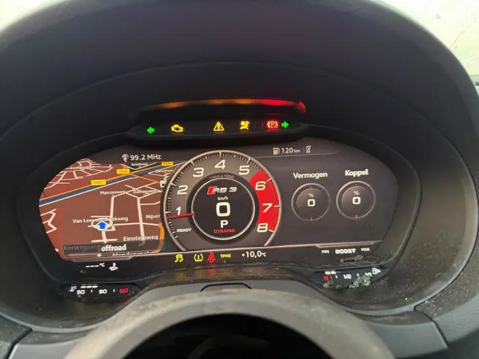 Panel de instrumentación Audi RS3