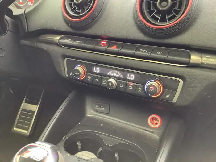 Panel Climatronic Audi RS3