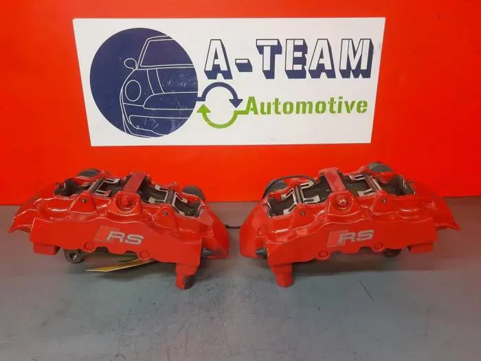 Conjunto de pinzas de freno Audi RS3