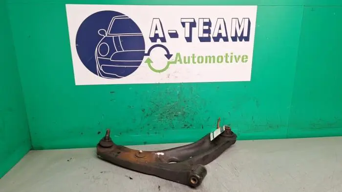 Brazo portante derecha delante Toyota Aygo