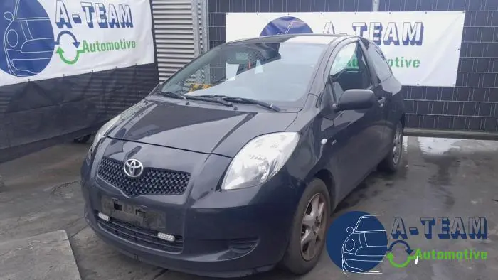 Toyota Yaris 2 06-